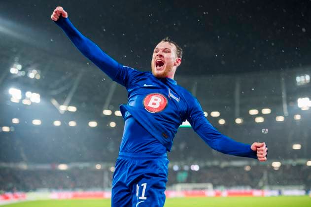 24 11 2023 Soccer, 2023 2024, 2 Bundesliga, Matchday 14, Hannover 96 Hertha BSC Berlin Pascal Klemens Berlin cheers after his goal to 0 2 DFL REGULATIONS PROHIBIT ANY USE OF PHOTOGRAPHS AS IMAGE SEQUENCES AND OR QUASI VIDEO Hannover Lower Saxony Germany Heinz von Heiden Arena
