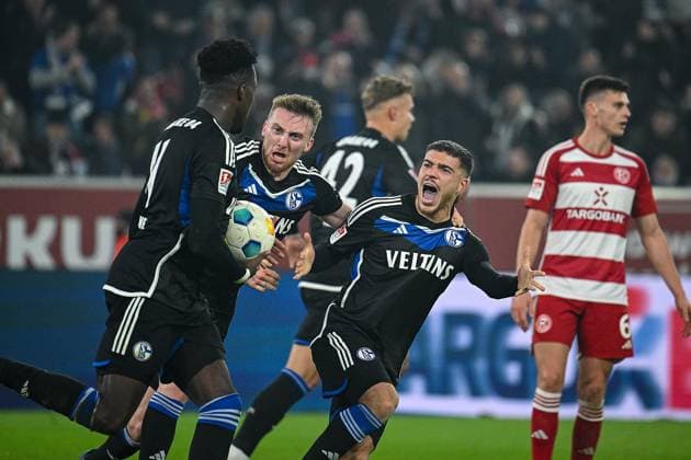 Soccer 2 Bundesliga 14 Matchday Fortuna Düsseldorf FC Schalke 04 on 25 11 2023 at Merkur Spiel Arena in Düsseldorf Goal celebration to 4 3 by Bryan Lasme Schalke DFL regulations prohibit any use of photographs as image sequences and or quasi video xJJPGx