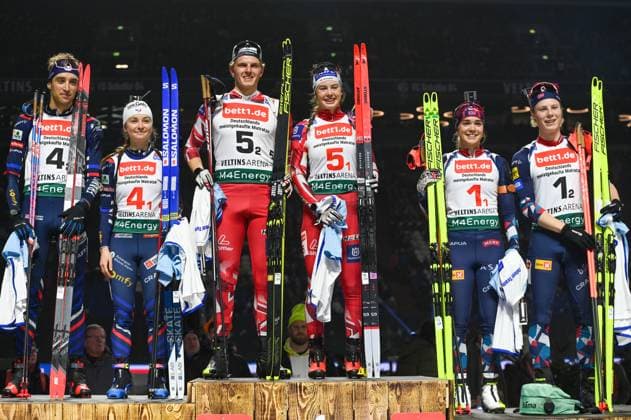 Award ceremony bett1 de WTC Biathlon Talent Team Challenge Schalke 28 12 2023 Award ceremony WTC Biathlon at Schalke bett1 de Biathlon Talent Team Challenge 2023 on December 28, 2023 in the Veltins Arena in Gelsenkirchen Schalke Germany Winner Austria with Anna Andexer, Lukas Haslinger, second France with Jeanne Richard, Theo Guiraud Poillot , third Norway with Einar Hedegart, Ragna Fodstad