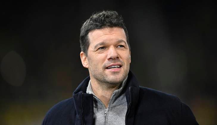 before the start of the match TV expert Michael Ballack DAZN 1 FC Heidenheim 1846 FCH vs Borussia Dortmund BVB 02 02 2024 DFL REGULATIONS PROHIBIT ANY USE OF PHOTOGRAPHS AS IMAGE SEQUENCES AND OR QUASI VIDEO 1 FC Heidenheim 1846 FCH vs Borussia Dortmund BVB