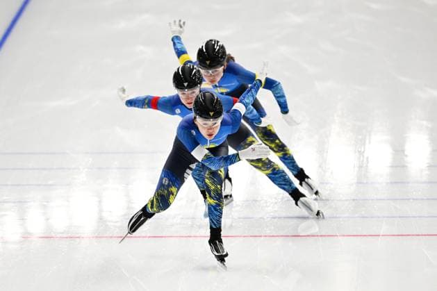Kazakhstan team group, Mannschaftsbild, Totale FEBRUARY 3, 2024 - Speed skating, Eisschnelllauf : ISU Junior World Cup Speed Skating 2023 24 Women Juniors Team Sprint at YS Arena Hachinohe in Aomori, Japan. Noxthirdxpartyxsales (242732786)