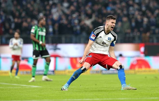 09 02 2024, Soccer 2 Bundesliga 2023 2024, Matchday 21, Hamburger SV Hannover 96 , at Volksparkstadion Hamburg Cheering goalscorer Laszlo Benes Hamburg to score 1 2 DFL and DFB regulations prohibit any use of photographs as image sequences and or quasi video