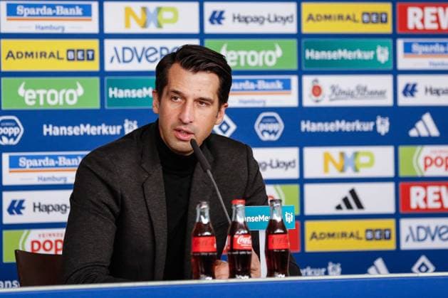 Head of Sport Jonas Boldt HSV speaks on the dismissal of coach Tim Walter HSV not in picture Germany , Hamburg , Volksparkstadion , Football , Bundesliga , 2 Soccer Bundesliga , Hamburger SV Press Conference
