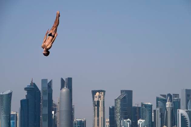 Andrea Barnaba of Italy competes in the high diving 27m Platform Men Round 3 - 4 during the 21st World Aquatics Championships at the Old Doha Port in Doha (Qatar), February 15, 2024. GiorgioXPerottino