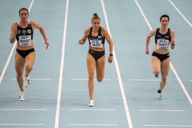 German Athletics Championships 2024 Rebekka Haase Sprint Team Wetzlar, middle 60 meter sprint From 16 February to 18 February 2024, the 71 German Indoor Athletics Championships will take place in the QUARTERBACK Immobilien ARENA in Leipzig Since 2003, the German Indoor Championships have already been held ten times in the Arena Leipzig Leipzig Saxony Germany Copyright: xEHLxMedia BjörnxStachx 240217_hallen-dm-leipzig-60m-damen_3