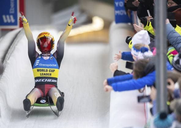 EBERSPÄCHER LUGE WORLD CUP 2023 2024 FOR EDITORIAL PURPOSES ONLY EDITORIAL USE ONLY p 18 02 2024 Oberhof EBERSPÄCHER Luge World Cup 2023 2024 Luge track Oberhof women, single in photo Julia Taubitz 14 GER cheers at the finish line Germany Thuringia Oberhof Copyright SaschaxFromm Copyright: SaschaxFromm doc7u71gpru3483ep326cm ,EDITORIAL USE ONLY Copyright: SaschaxFromm