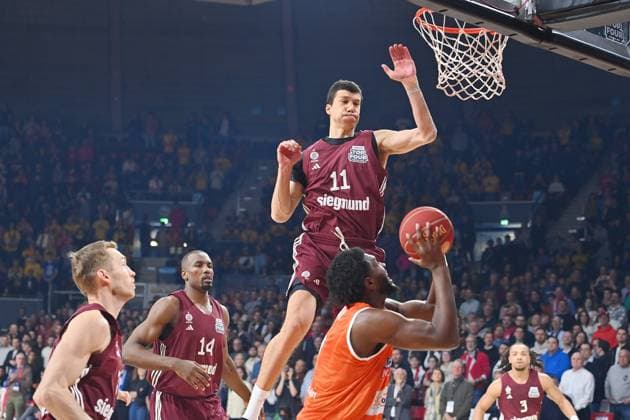 VLADIMIR LUCIC FCB , action,duel against Trevion WILLIAMS Ulm FC Bayern Muenchen ratiopharm Ulm Basketball Siegmund Top Four 2024 on 18 02 2024 in Munich BMW Park