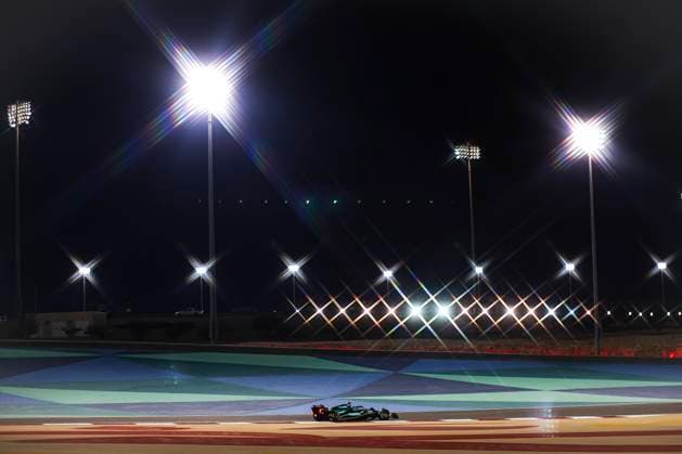 18 STROLL Lance can , Aston Martin F1 Team AMR24, action during the Formula 1 Aramco pre season testing 2024 of the 2024 FIA Formula One World Championship from February 21 to 23, 2024 on the Bahrain International Circuit, in Sakhir, Bahrain Photo Eric Alonso DPPI F1 Pre season Testing in Bahrain at Bahrain International Circuit on February 22, 2024 in Sakhir, Bahrain Photo by HOCH ZWEI Sakhir Sakhir Bahrain Bahrain
