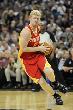NBA, Basketball Herren, USA Rockets vs. Kings APR 12 April 12, 2010: Chase Budinger 10 of the Houston Rockets during the game between the Sacramento Kings and the Houston Rockets at Arco Arena in Sacramento, CA. Ben Munn CSM.(Credit Image: Â Ben Munn Cal Media) Sacramento California U.S. EDITORIAL USE ONLY Copyright: xx ZUMA-20100412_zaf_cm3_011.jpg BenxMunnx csmphoto326636