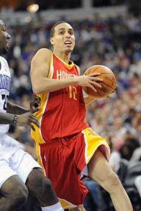 NBA, Basketball Herren, USA Rockets vs. Kings APR 12 April 12, 2010: Kevin Martin 12 of the Houston Rockets during the game between the Sacramento Kings and the Houston Rockets at Arco Arena in Sacramento, CA. Ben Munn CSM.(Credit Image: Â Ben Munn Cal Media) Sacramento California U.S. EDITORIAL USE ONLY Copyright: xx ZUMA-20100412_zaf_cm3_017.jpg BenxMunnx csmphoto326640