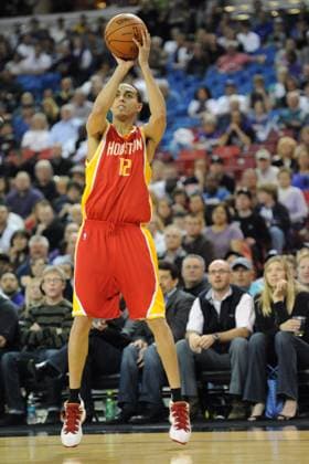 NBA, Basketball Herren, USA Rockets vs. Kings APR 12 April 12, 2010: Kevin Martin 12 of the Houston Rockets during the game between the Sacramento Kings and the Houston Rockets at Arco Arena in Sacramento, CA. Ben Munn CSM.(Credit Image: Â Ben Munn Cal Media) Sacramento California U.S. EDITORIAL USE ONLY Copyright: xx ZUMA-20100412_zaf_cm3_002.jpg BenxMunnx csmphoto326651