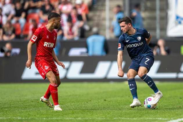 Duel between Linton Maina 1 FC Koeln, 37 and Kevin Stoeger VfL Bochum, 07 Soccer 1 Bundesliga, Season 2023 2024, Matchday 28, 1 FC Koeln VfL Bochum 1848 on 06 04 2024 at Rhein EnergieStadion in Koeln Important notice According to the regulations of the DFL Deutsche Fussball Liga and the DFB Deutscher Fussball Bund it is prohibited, to utilize or have utilized photographs taken in the stadium and or of the match in the form of sequential images and or video-like photo series Foto Kirchner Media TH Copyright: xKirchner-Media THx