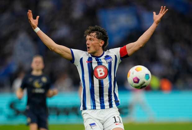 Germany, Berlin, 12 04 2024, Olympic Stadium, Hertha BSC vs FC Hansa Rostock 2 Bundesliga, Fabian Reese Hertha Berlin gestures Berlin Olympic Stadium Berlin Germany eu-images-659