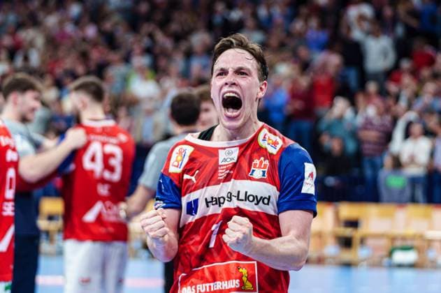 Leif Tissier Handball Sport Verein Hamburg, 07 cheers after draw end of match GER, Handball Sport Verein Hamburg vs THW Kiel, Handball, Bundesliga, Matchday 25, Season 2023 2024, 12 04 2024 GER, Handball Sport Verein Hamburg vs THW Kiel, Handball, Bundesliga, Matchday 25, Season 2023 2024, 12 04 2024 Hamburg Copyright: xEibnerxPressefoto MarcelxvonxFehrnx EP_MFN