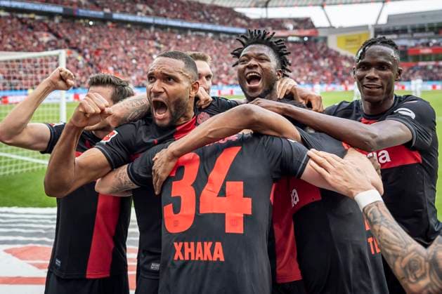 1 Bundesliga, Bayer 04 Leverkusen SV Werder Bremen, 14 04 2024 Granit Xhaka Bayer 04 Leverkusen, 34 scores 2 0, Jonathan Tah Bayer 04 Leverkusen, 4 , Edmond Tapsoba Bayer 04 Leverkusen, 12 and the rest of the team celebrating the goal Bayer 04 Leverkusen SV Werder Bremen on matchday 29 of the 1 Bundesliga on 14 04 2024 at the BayArena in Leverkusen DFL REGULATIONS PROHIBIT ANY USE OF PHOTOGRAPHS AS IMAGE SEQUENCES AND OR QUASI VIDEO Copyright: xBEAUTIFULxSPORTS AxelxKohringx