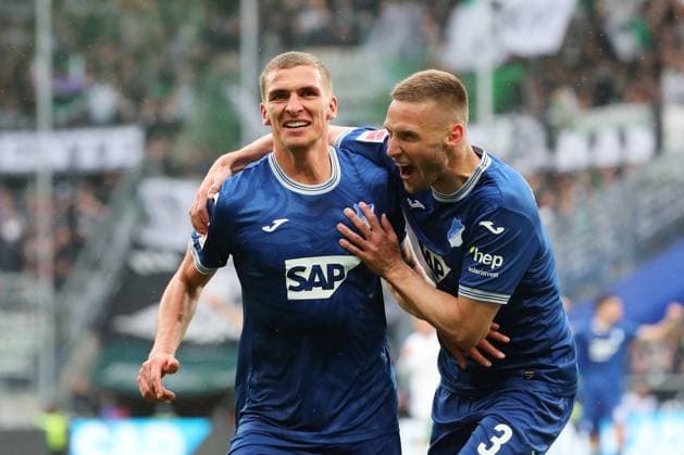20 04 2024, xtvx, Fußball 1 Bundesliga, TSG 1899 Hoffenheim Borussia Mönchengladbach emspor, v l Goal scored, Tor zum 2 1 Grischa Proemel TSG 1899 Hoffenheim Torjubel, Goal celebration, celebrate the goal, celebrates scoring DFL DFB REGULATIONS PROHIBIT ANY USE OF PHOTOGRAPHS as IMAGE SEQUENCES and or QUASI VIDEO Sinsheim