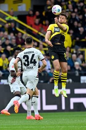 21 04 2024, xjrdrx, Fussball 1 Bundesliga, Borussia Dortmund Bayer 04 Leverkusen emspor, v l Granit Xhaka Bayer Leverkusen Niclas Füllkrug Borussia Dortmund Zweikampf, Aktion, action, battle for the ball DFL DFB REGULATIONS PROHIBIT ANY USE OF PHOTOGRAPHS as IMAGE SEQUENCES and or QUASI VIDEO Dortmund
