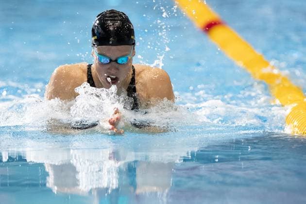 Belgian Florine Gaspard pictured in action during the women s 50m breaststroke at the Belgian Swimming Championships, Sunday 21 April 2024 in Antwerp. KRISTOFxVANxACCOM  x91385763x