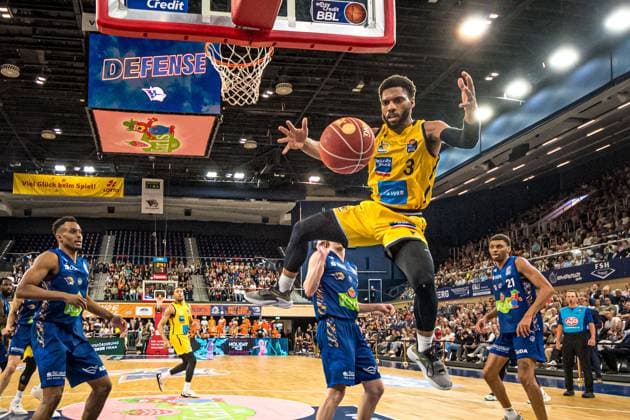 Rostock, Germany 30 April 2024 1 BBL 2023 2024 Rostock Seawolves vs MHP RIESEN Ludwigsburg In the picture Jayvon Graves MHP RIESEN Ludwigsburg Copyright: xFotostandx xVoelkerx