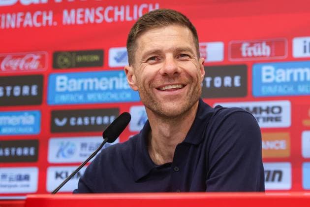 1 Bundesliga Bayer 04 Leverkusen FC Augsburg on 18 05 2024 at the BayArena in Leverkusen Coach Xabi Alonso Leverkusen smiles at the press conference PK MH