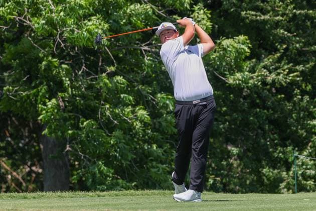 FORT WORTH, TX - MAY 26: Sungjae Im (KOR) hits from the 12th tee during the Charles Schwab Challenge on May 26, 2024 at Colonial Country Club in Fort Worth, TX. (Photo by George Walker Icon Sportswire) GOLF: MAY 26 PGA, Golf Herren Charles Schwab Challenge EDITORIAL USE ONLY Icon240526088