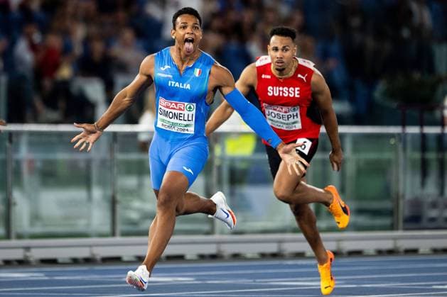 240608 Lorenzo Adele Simonelli of Italy celebrates after men?s 110 meters hurdles final during day 2 of the 2024 European Athletics Championships on June 8, 2024 in Rome Photo Vegard Grott BILDBYRAN kod VG VG0618 bbeng friidrott athletics friidrett friidrotts em em friidretts em 2024 european athletics championships jubel  Copyright: VEGARDxGRoTT BB240608VG144