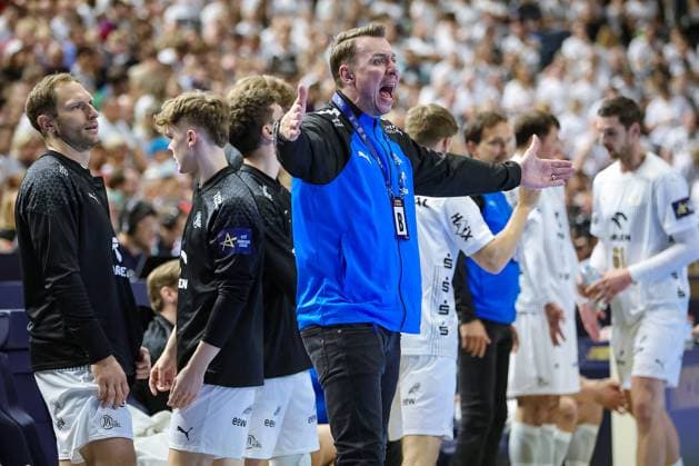09 06 2024, Cologne, handball, TruckScout24 EHF FINAL4, Machineseeker Champions League Men, Lanxess Arena, match for 3rd place, SC Magdeburg THW Kiel head coach Filip Jicha THW Kiel gesticulating North Rhine-Westphalia Germany