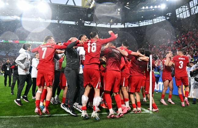 Football, European Championship, EURO 2024, Group F, Signal Iduna Park Dortmund Turkey Georgia 3 1 Turkey celebrates victory at the end of the match Cheers, joy, action