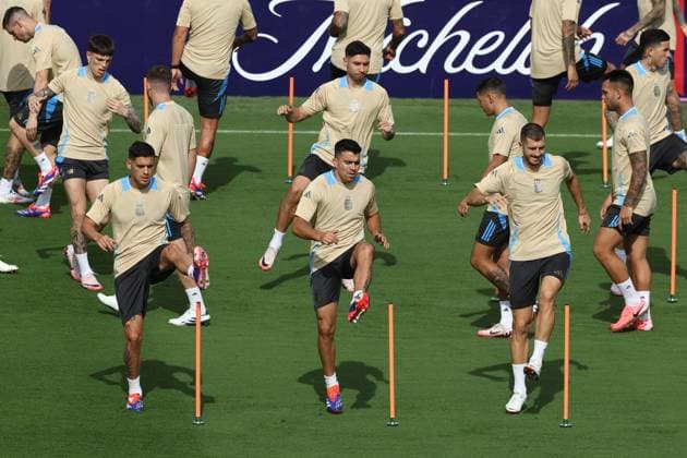 Argentina™s players take part in a training session ahead the match against Canada for the Copa America USA 2024, group A, group stage, at Kennesaw University Sports Field, near Atlanta city, on June 19, 2024 KENNESAW UNITED STATES Copyright: xALEJANDROxPAGNIx