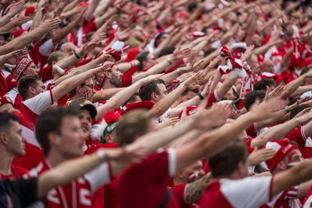 240620 Fans of Denmark during the UEFA Euro 2024 Football Championship match between Denmark and England on June 20, 2024 in Frankfurt Photo Mathias Bergeld BILDBYRAN code MB MB0939 fotboll football soccer fotballs em europamästskap em uefa euro uefa european football championship euro 2024 danmark denmark england bbeng audience  Copyright: MATHIASxBERGELD BB240620MB047