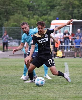 05 07 2024, Football, Men, Test match, Season 2024 2025, SV 07 Elversberg FC Swift Hesperingen, Anthony Schmid FC Swift Hesperingen Frederik Schmahl SV 07 Elversberg Friedrichsthal Sportanlage am Franzschacht Saarland Germany EN Copyright: xFabianxKleerx