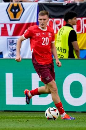 Michel Aebischer (Switzerland) controls the ball, UEFA EURO, EM, Europameisterschaft,Fussball 2024 - Quarter-final, England vs Switzerland, Arena Dusseldorf, July 6, 2024, Dusseldorf, Germany.
