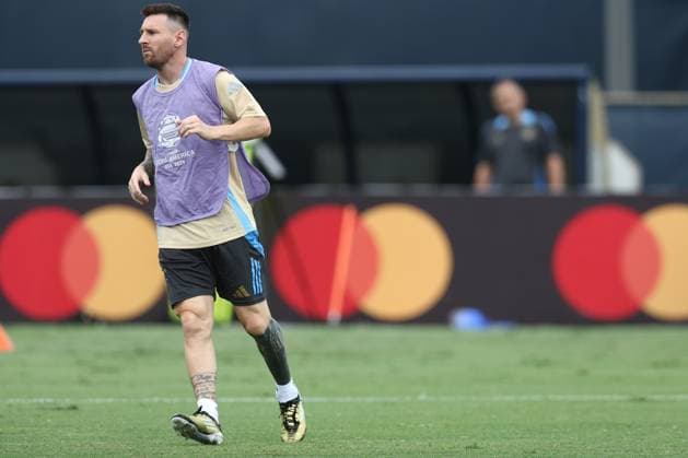 Argentina s forward Lionel Messi takes part in a training session ahead the match against Colombia for the Copa America USA 2024 final match, at Florida International University FIU , Miami, on July 13, 2024 MIAMI UNITED STATES Copyright: xALEJANDROxPAGNIx