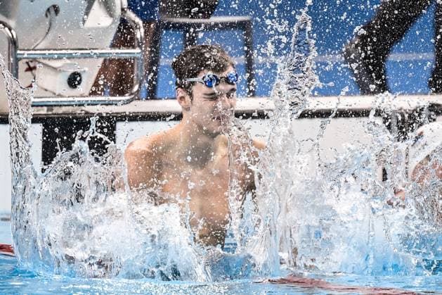 Hubert Kos of Hungary celebrates after winning the gold medal in the swimming 200m Backstroke Men Final during the Paris 2024 Olympic Games, Olympische Spiele, Olympia, OS at La Defense Arena in Paris (France), August 01, 2024. Andrea Masini