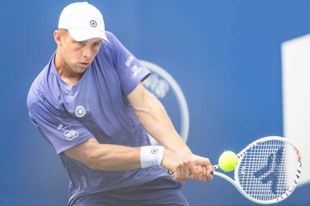 August 6, 2024, Montreal, Quebec, Canada: TALON GRIEKSPOOR from Netherlands returning ball against Lorenzo Sonego from Italia in third set in first round at National bank open at IGA Stadium in Montreal, Quebec, Canada on 2024-08-06 Montreal Canada - ZUMAl189 20240806_zsp_l189_019 Copyright: xYannickxLegarex