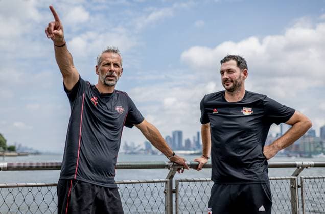 Leipzigs head coach Coach Marco Rose and Sandro Schwarz, coach at New York Red Bulls RB Leipzig training camp in the USA on July 31, 2024 Hotel W Hoboken, New Jersey USA US Tour RB Leipzig Rose Schwarz