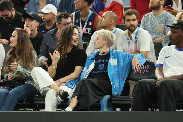 Megan Anna Rapinoe USA soccer player and her girlfriend Sue Bird USA basketball player as Olympic tourists at basketball, semi-final basketball, USA Serbia, Paris 2024, Olympic Games Paris 2024, Olympic Games 2024, 08 08 2024,