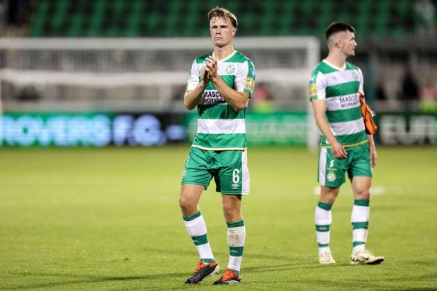 UEFA Europa League Third Qualifying Round Second Leg, Tallaght Stadium, Dublin 15 8 2024 Shamrock Rovers vs Celje Shamrock Rovers Dan Cleary applauds the fans Dan Cleary applauds the fans 15 8 2024  Copyright: x INPHO LaszloxGeczox LG_004040