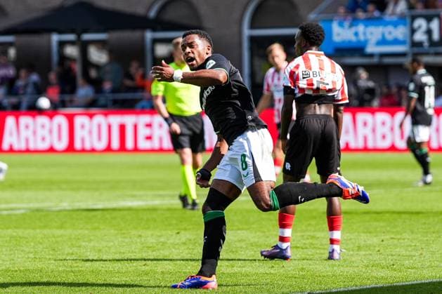 Eredivisie: Sparta Rotterdam v Feyenoord Rotterdam - Quinten Timber of Feyenoord celebrates the 1-1 during the third match of the Eredivisie season 2024 2025. The match is set between Sparta Rotterdam and Feyenoord at Het Kasteel on 25 August 2024 in Rotterdam, The Netherlands. Copyright: xYannickxVerhoevenx