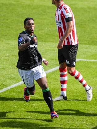 Eredivisie: Sparta Rotterdam v Feyenoord Rotterdam - Quinten Timber of Feyenoord celebrates the 1-1 during the third match of the Eredivisie season 2024 2025. The match is set between Sparta Rotterdam and Feyenoord at Het Kasteel on 25 August 2024 in Rotterdam, The Netherlands. Copyright: xTomxBodex
