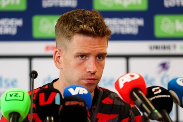 2024-08-25 Sparta Rotterdam v Feyenoord - Dutch Eredivisie ROTTERDAM, NETHERLANDS - AUGUST 25: Gijs Smal of Feyenoord during the press conference, PK, Pressekonferenz during the Dutch Eredivisie match between Sparta Rotterdam and Feyenoord at Sparta-stadion Het Kasteel on August 25, 2024 in Rotterdam, Netherlands. (Photo by Hans van der Valk BSR Agency) Rotterdam Netherlands Content not available for redistribution in The Netherlands directly or indirectly through any third parties. Copyright: xBSRxAgencyx