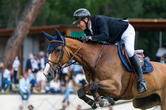David Will (GER) winner of the Rolex Grand Prix Rome at 88th CSIO Master D Inzeo. Rome, Italy. 30th May, 2021. Winner David Will (GER) onward C Vier 2 during the Rolex Grand Prix Rome at 88th CSIO 5* Master D Inzeo at Piazza di Siena. Rome RM Italy Copyright: xGennaroxLeonardix