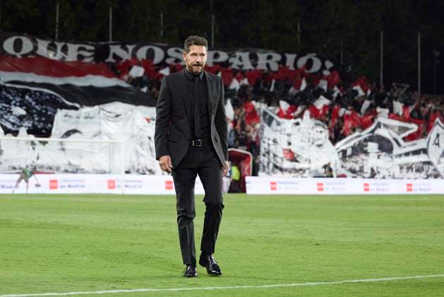 Diego Pablo Simeone, head coach Atletico de Madrid looks on during the LaLiga match between Rayo Vallecano and AtlÃ tico Madrid at Campo de Futbol de Vallecas on September 22, 2024 in Madrid, Spain Photo by Manu Reino DeFodi Images Defodi 071 RAYATM20240922 014 Defodi-071