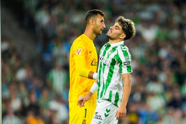 September 23, 2024, Sevilla, Sevilla, SPAIN: Abde Ezzalzouli of Real Betis laments during the Spanish league, La Liga EA Sports, football match played between Real Betis and RCD Mallorca at Benito Villamarin stadium on September 23, 2024, in Sevilla, Spain. Sevilla SPAIN - ZUMAa181 20240923_zaa_a181_133 Copyright: xJoaquinxCorcherox