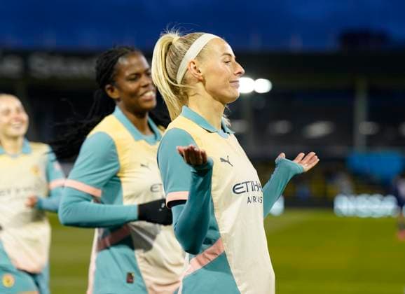 Manchester, England, 26th September 2024. Chloe Kelly of Manchester City celebrates after scoring during the UEFA Womens Champions League match at the Academy Stadium, Manchester. Picture credit should read: Andrew Yates Sportimage EDITORIAL USE ONLY. No use with unauthorised audio, video, data, fixture lists, club league logos or live services. Online in-match use limited to 120 images, no video emulation. No use in betting, games or single club league player publications. SPI-3335-0002