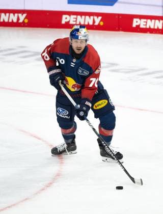 Maximilian Daubner EHC Red Bull Muenchen, 70 GER, EHC Red Bull Muenchen vs Buffalo Sabres, Ice field hockey, Test match, Preseason, Grand Opening SAP Garden, 27 09 2024 GER, EHC Red Bull Muenchen vs Buffalo Sabres, Ice field hockey, Test match, Preseason, Grand Opening SAP Garden, 27 09 2024 Muenchen Copyright: xEibner-Pressefoto HeikexFeinerx EP_HFR