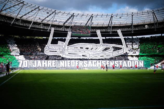 29 09 2024 Football, 2024 2025, 2 Bundesliga, 7 Matchday, Hannover 96 1 FC Nürnberg Fans Hannover with a choreography 70 years Niedersachsenstadion DFL REGULATIONS PROHIBIT ANY USE OF PHOTOGRAPHS AS IMAGE SEQUENCES AND OR QUASI VIDEO