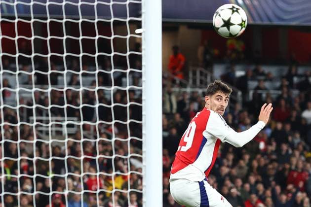 Arsenal gegen PSG 1. Oktober 2024, London UEFA Champions™s League Fußball Arsenal gegen Paris Saint Germain Kai Havertz von Arsenal sieht zu, wie der Ball im Netz landet, als er den Führungstreffer erzielt Foto Charlotte Wilson Offside London UK  Copyright: xCharlottexWilsonx xOffsidexOffside