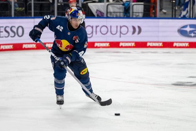 Yasin Ehlitz 42 EHC Red Bull Muenchen , EHC Red Bull Muenchen vs Grizzlys Wolfsburg, PENNY DEL, Main Round, Game 5, 02 10 2024 Muenchen Bayern Germany Copyright: xkolbert-press UlrichxGamelx