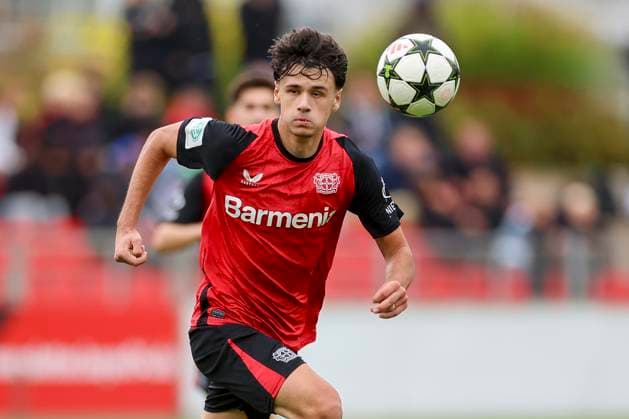 Kerim Alajbegovic Bayer 04 Leverkusen controls the ball, UEFA Youth League 2024 25 League Phase MD2, Bayer 04 Leverkusen v AC Milan, Ulrich Haberland Stadion, October 05, 2024 in Leverkusen, Germany Photo by Marco Steinbrenner DeFodi Images Kerim Alajbegovic Bayer 04 Leverkusen controls the ball, UEFA Youth League 2024 25 League Phase MD2, Bayer 04 Leverkusen v AC Milan, Ulrich Haberland Stadion, October 5, 2024 in Leverkusen, Germany Photo by Marco Steinbrenner DeFodi Images Defodi 700 lev milan u19 20241001 141 Defodi-700
